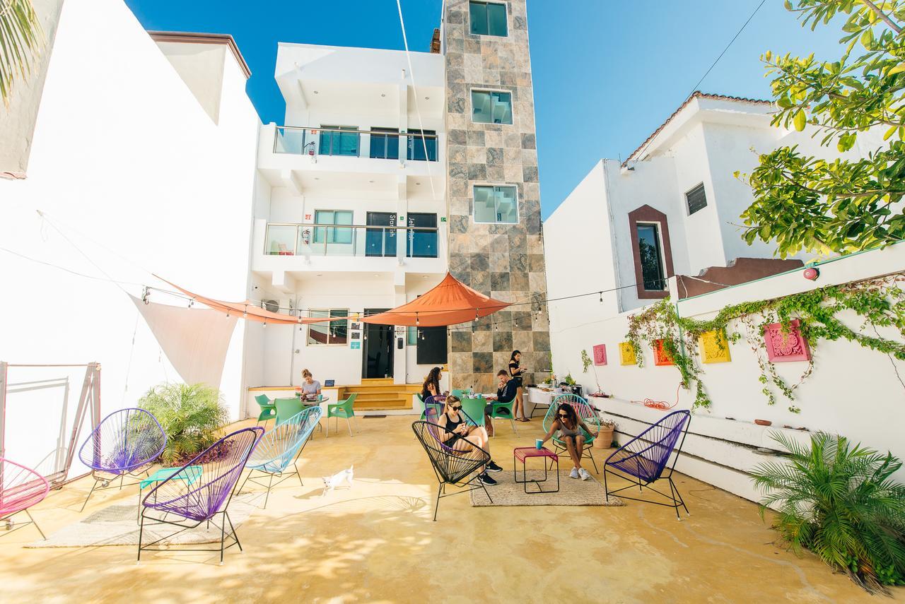 The Mermaid Hostel Beach (Adults Only) Cancún Buitenkant foto